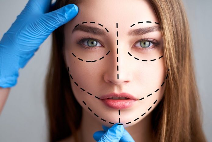 6 cambios faciales que solo se consiguen con cirugia