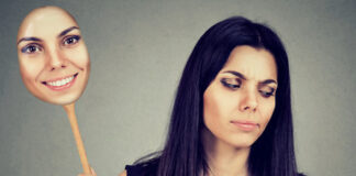 ¿Cómo saber cuándo desconfiar de alguien? ¿Cómo saber cuándo desconfiar de alguien?