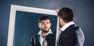 La teoría del espejo social: Ves lo que reflejas La teoría del espejo social: Ves lo que reflejas