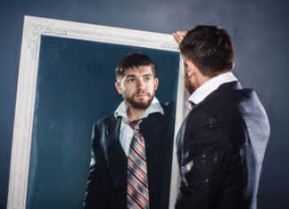 La teoría del espejo social: Ves lo que reflejas La teoría del espejo social: Ves lo que reflejas